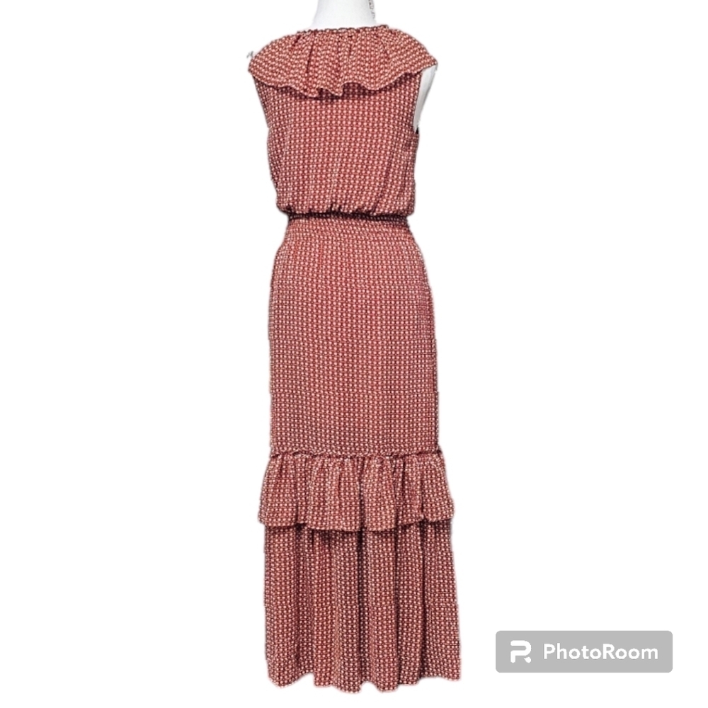 MAX STUDIO | TIRED RUFFLE SLEEVLESS DRESS - Picture 8 of 16
